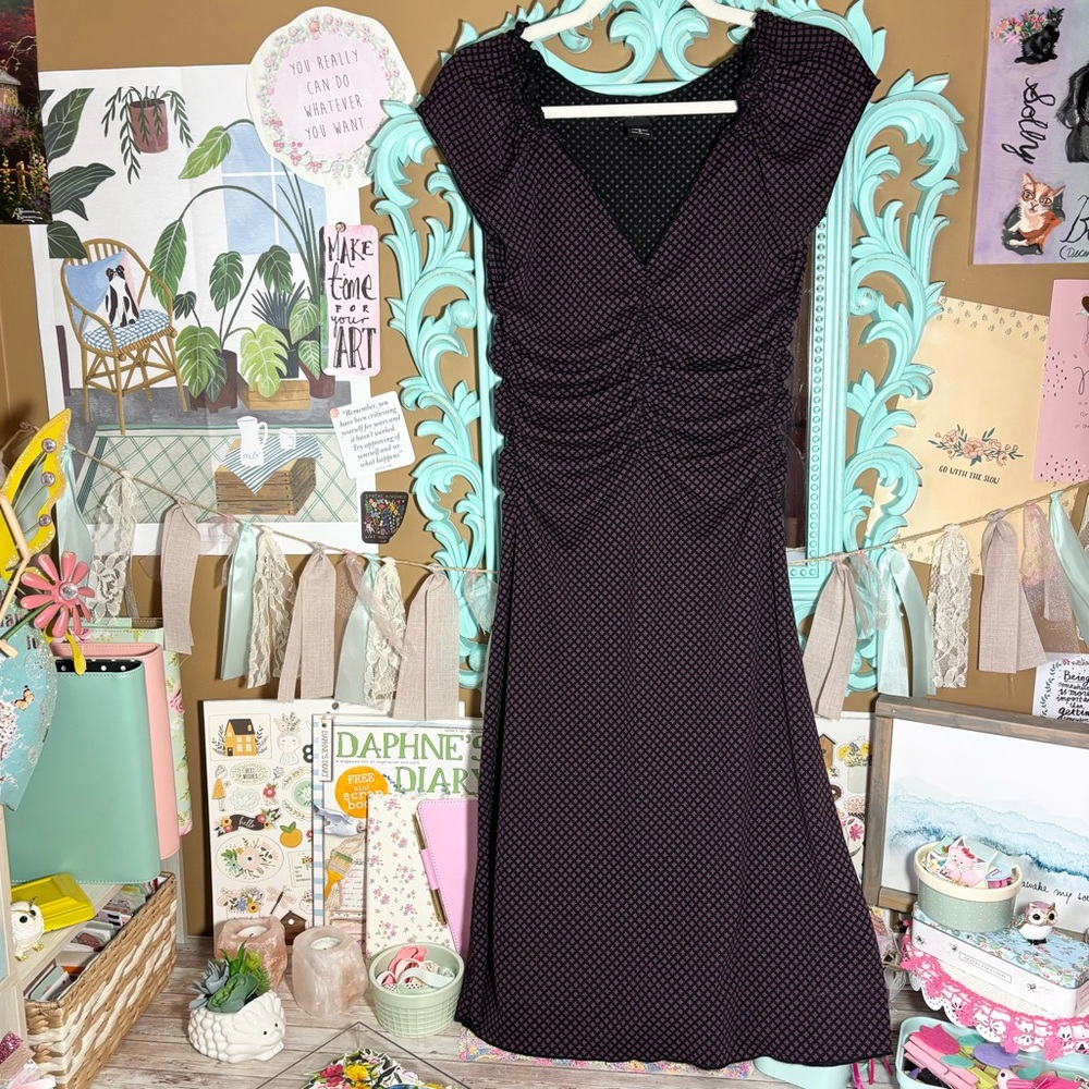 Express Scrunched Waist V-neck Midi Dress Purple Black Women’s Size 6 Whimsigoth